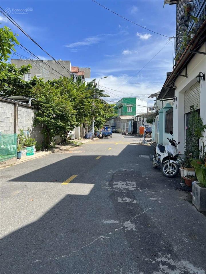 Bán lô đất hiện hữu đường số 2 p.long trường quận 9 gần nguyễn duy trinh giá 2 tỷ 990