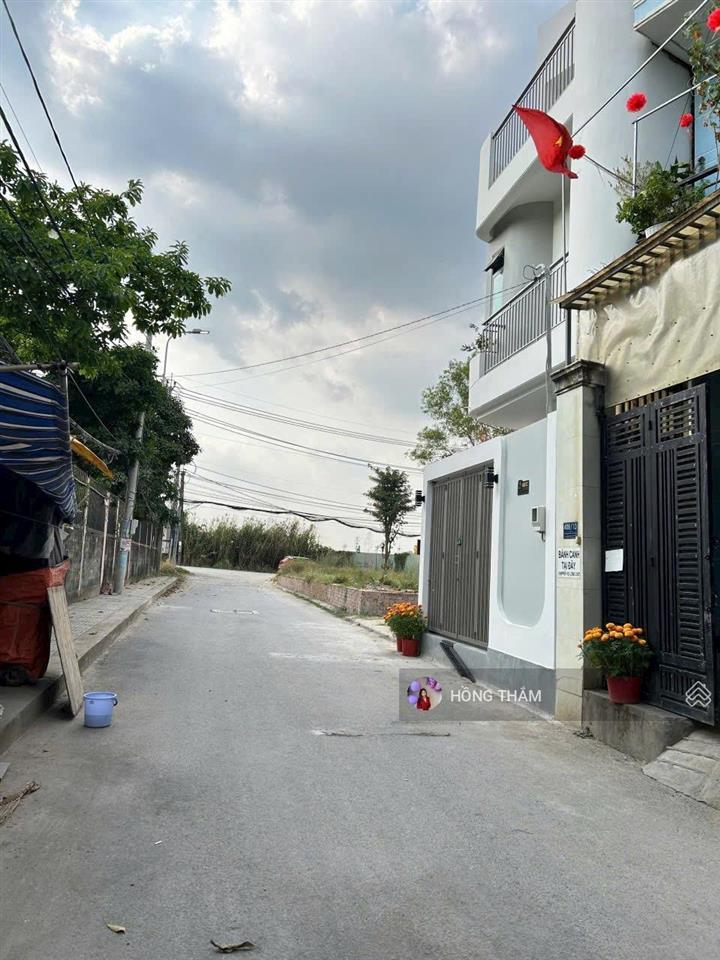 Bán đất đẹp chính chủ 100m2 đường nguyễn xiển p. long thạnh mỹ quận 9 giá 5.850 tỷ