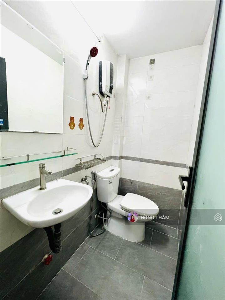 Bán nhà nhỏ xinh mới đẹp (p. bình trưng tây, quận 2)  giá chỉ 3.3 tỷ full nội thất 0938 369 *** thắm