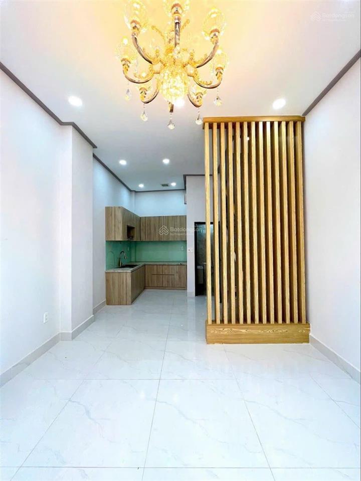 Bán nhà mới đẹp xây mới gần lê văn thịnh p.cát lái quận 2  giá 5.6 tỷ  0938 369 ***