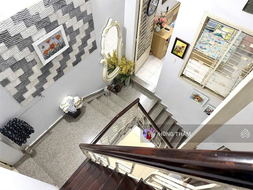 Cho thuê nhà chính chủ đường trần huy liệu quận phú nhuận chỉ 20 triệu  0397 939 ***