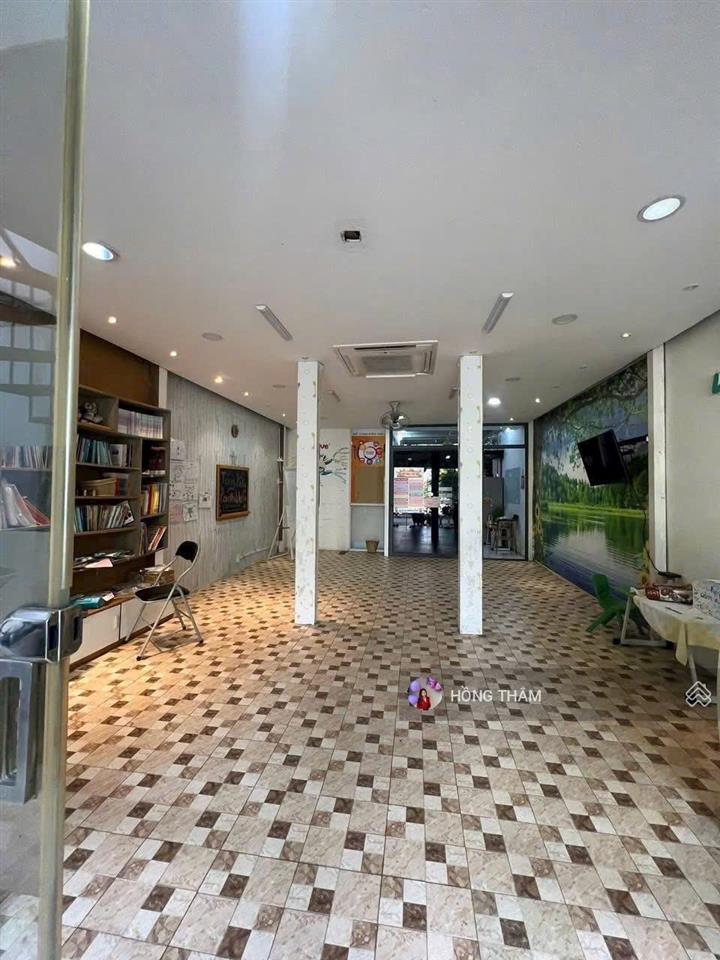 Cho thuê nhà mặt tiền kinh doanh 1 trệt 1 lầu kdc p. bình trưng đông quận 2  0907 042 *** thắm