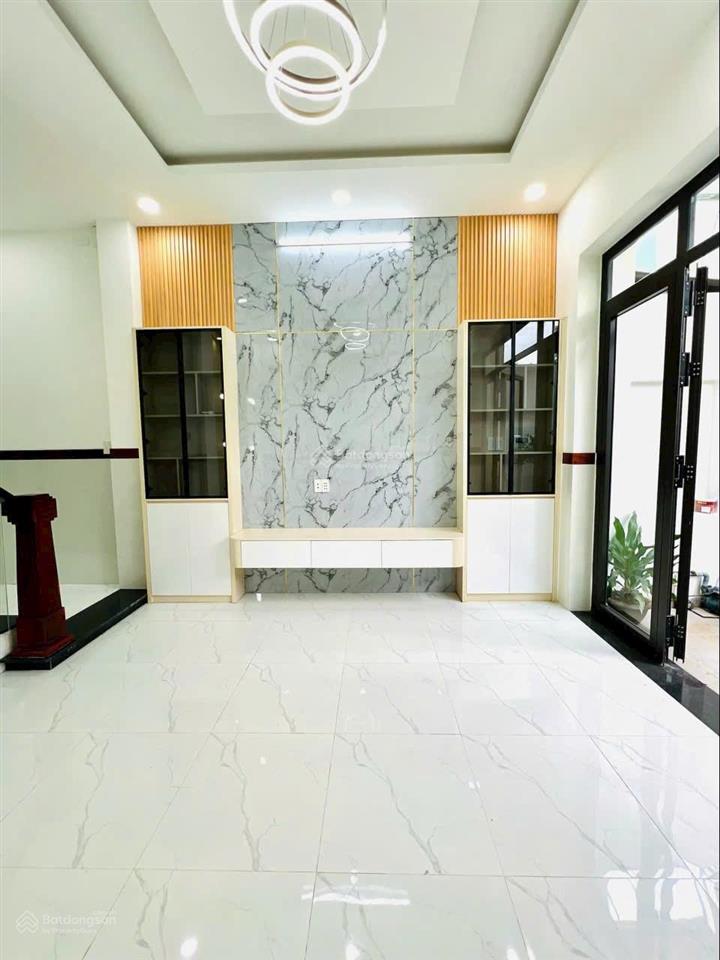 Giảm giá 900 triệu bán nhanh trong tháng 6 nhà quận 9  0938 369 ***