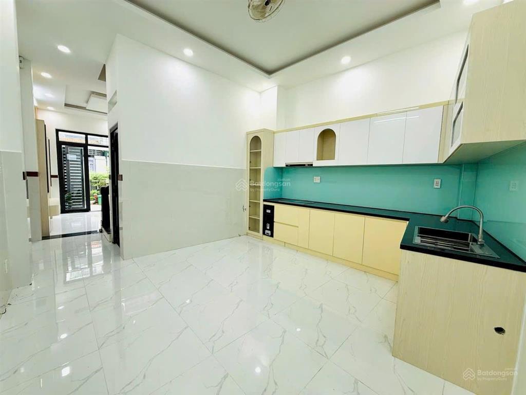 Giảm giá 900 triệu bán nhanh trong tháng 6 nhà quận 9  0938 369 ***