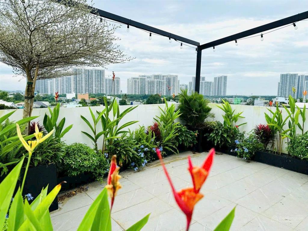 Giảm giá 900 triệu bán nhanh trong tháng 6 nhà quận 9  0938 369 ***