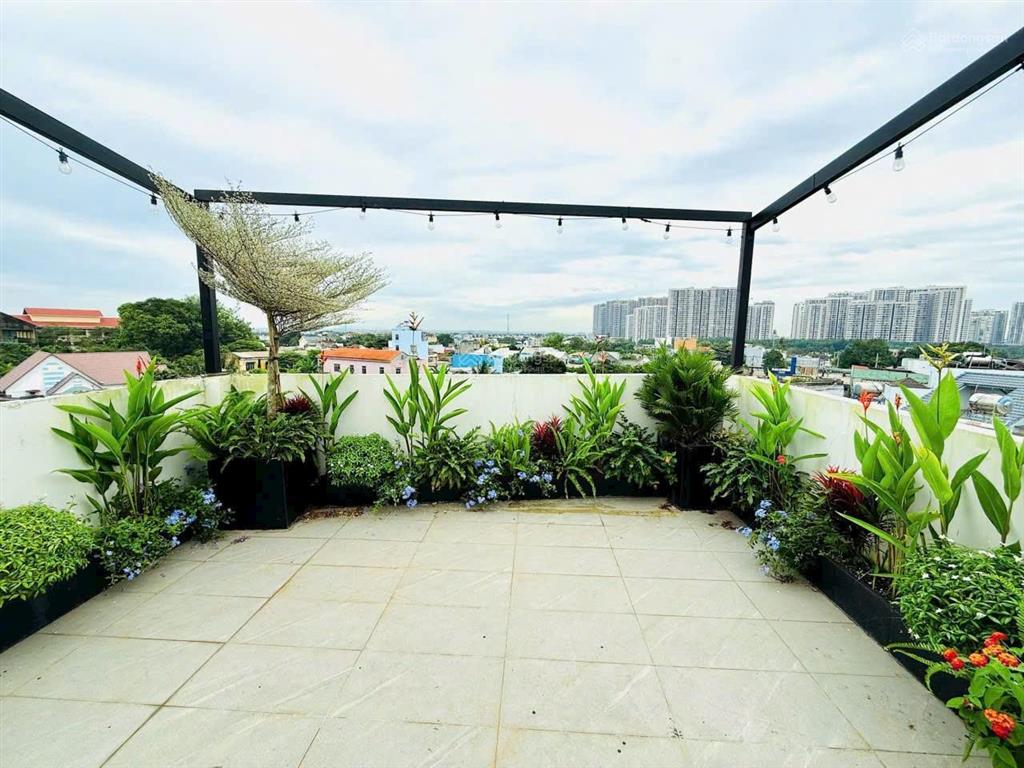 Giảm giá 900 triệu bán nhanh trong tháng 6 nhà quận 9  0938 369 ***