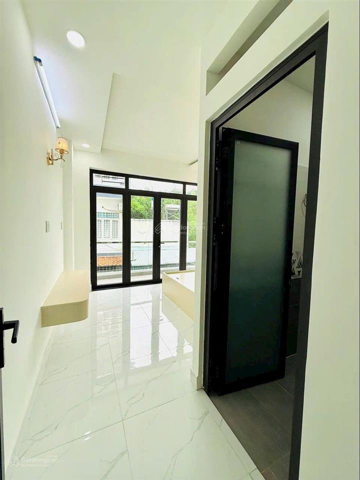 Giảm giá 900 triệu bán nhanh trong tháng 6 nhà quận 9  0938 369 ***