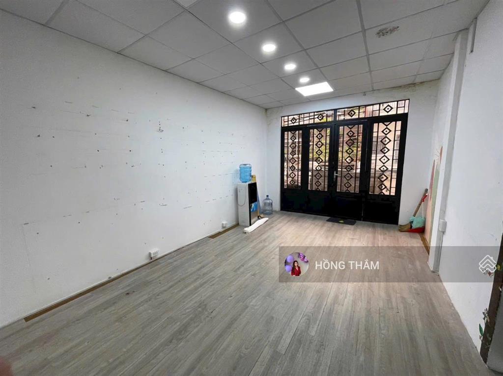 Cho thuê nhà nguyên căn mặt tiền trần văn kỷ quận bình thạnh  giá 18 triệu 3pn 3wc  0397 939 ***