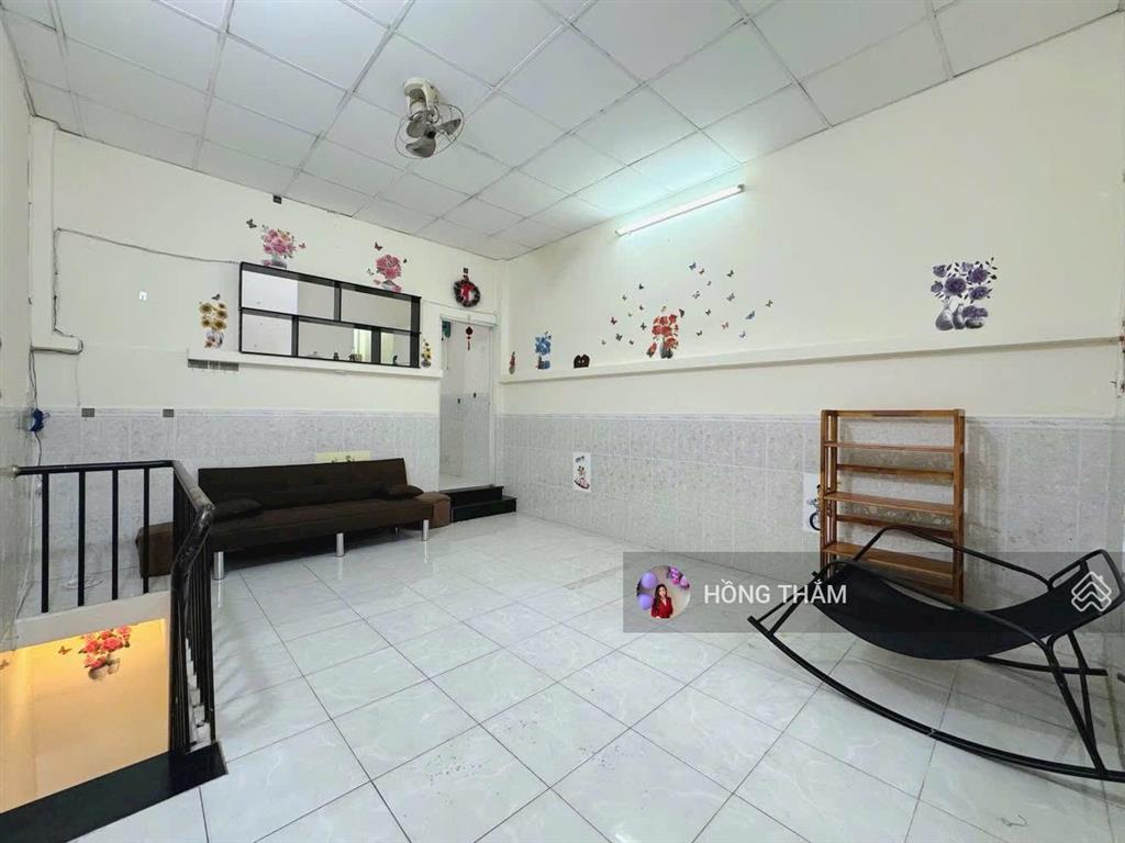 Cho thuê nhà nguyên căn đường lê văn sỹ quận phú nhuận 3pn 2wc giá 14.5 triệu