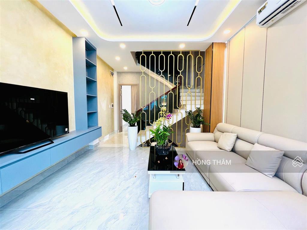 Giảm 400 triệu bán nhà chính chủ kdc nguyễn duy trinh p. long trường quận 9 full nội thất