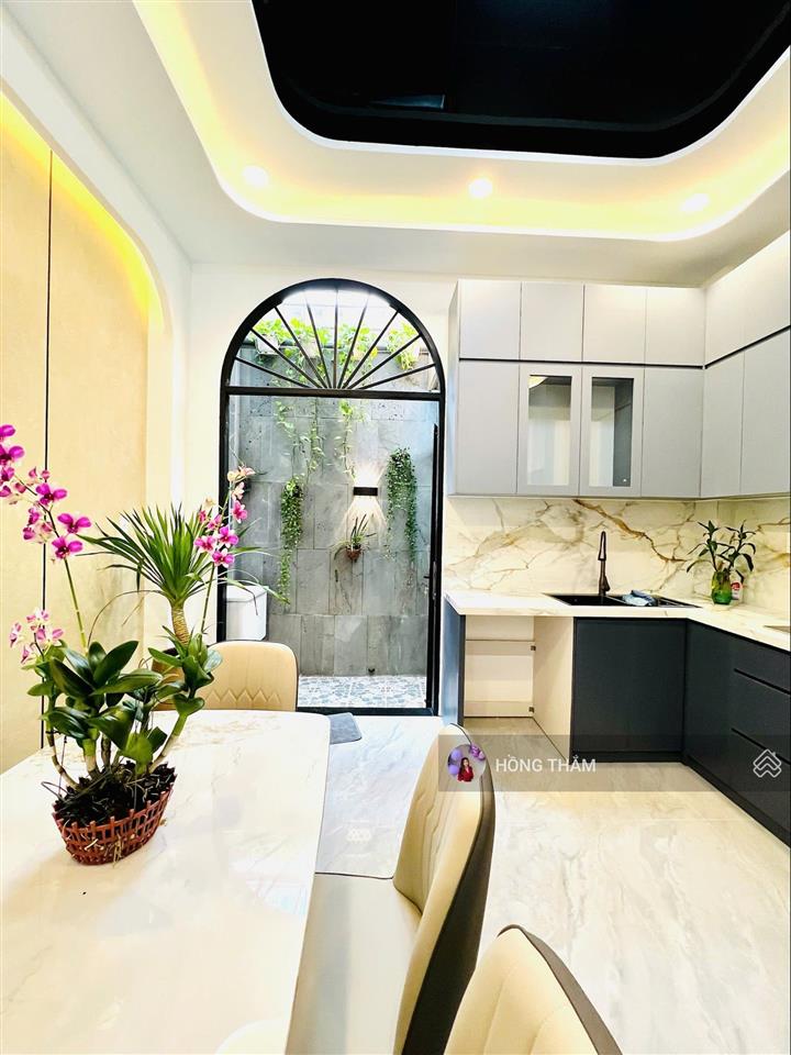 Giảm 400 triệu bán nhà chính chủ kdc nguyễn duy trinh p. long trường quận 9 full nội thất