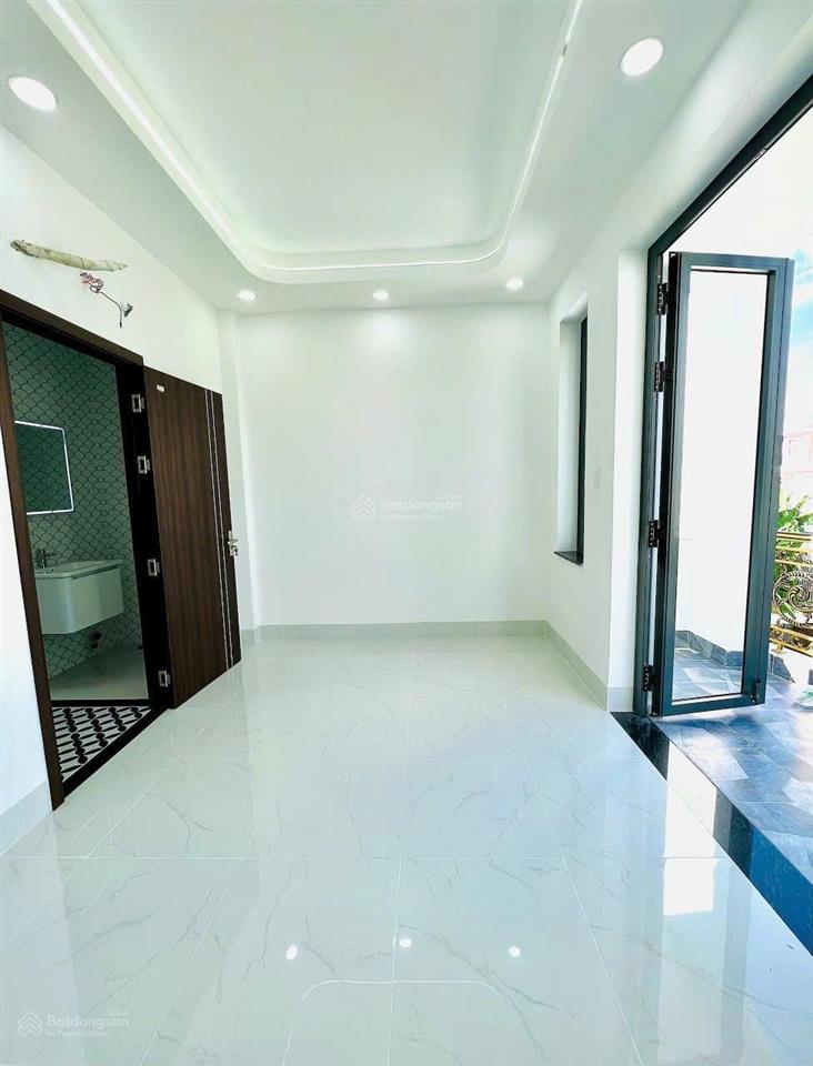 Bán nhà chính chủ đường thông nguyễn duy trinh p. long trường quận 9 giá 5.9 tỷ  0938 369 ***