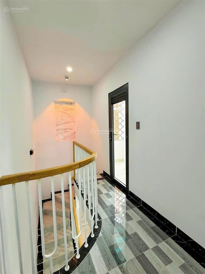 Bán nhà chính chủ hxh đường nguyễn duy trinh p. trường thạnh quận 9  giá 4 tỷ 990 tặng nội thất