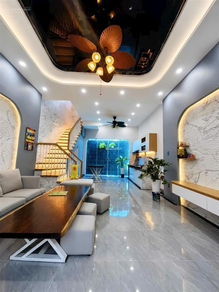Bán nhà chính chủ hxh đường nguyễn duy trinh p. trường thạnh quận 9  giá 4 tỷ 990 tặng nội thất