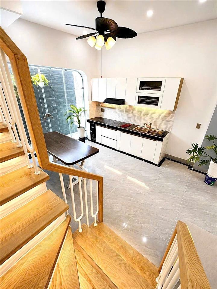 Bán nhà chính chủ hxh đường nguyễn duy trinh p. trường thạnh quận 9  giá 4 tỷ 990 tặng nội thất