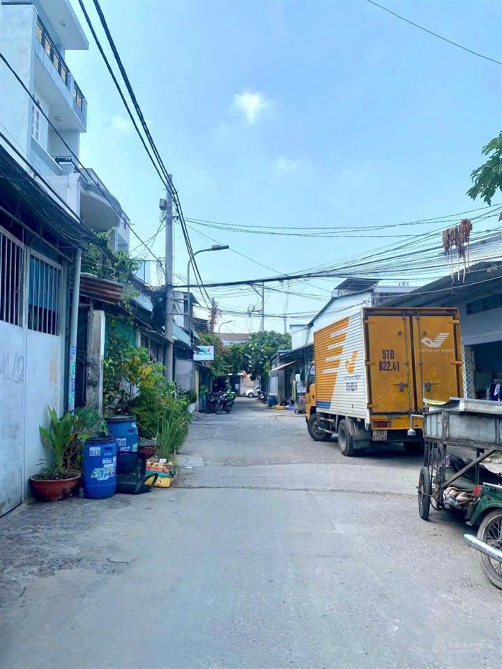 Bán nhà chính chủ hẻm thông xe tải đường 339 phước long b quận 9 gần đỗ xuân hợp  giá 4,9 tỷ