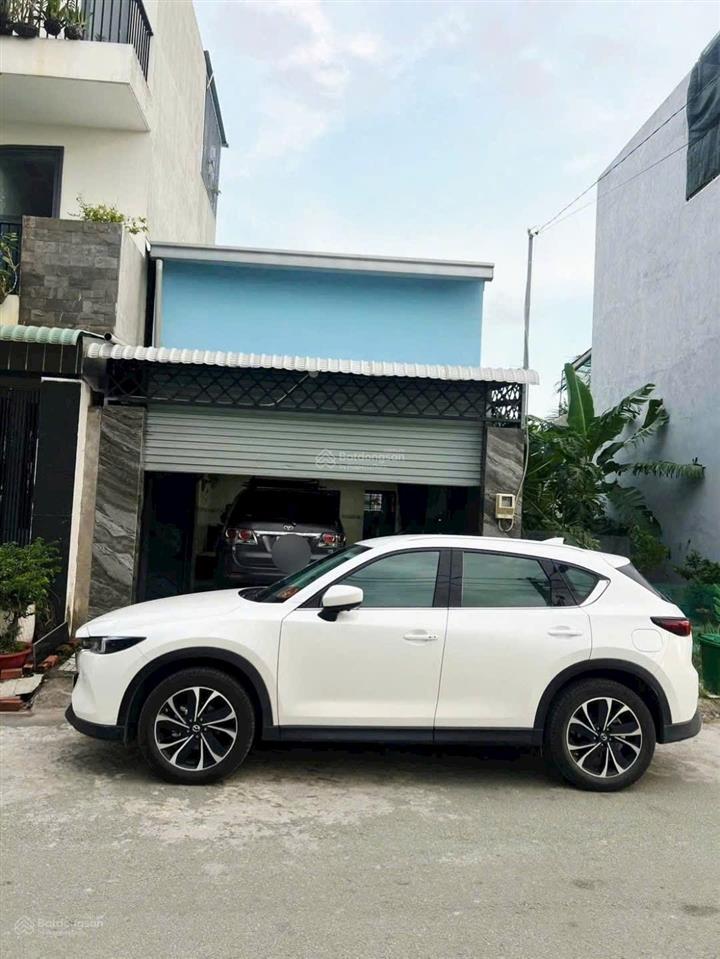 Bán đất tặng nhà cấp 4 đường bưng ông thoàn p. phú hữu quận 9 53,3m2 giá 4 tỷ 250 giáp quận 2