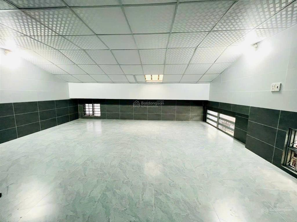 Bán dãy trọ rộng 136.5m2 đường nguyễn duy trinh p. long trường quận 9 giá 7.5 tỷ