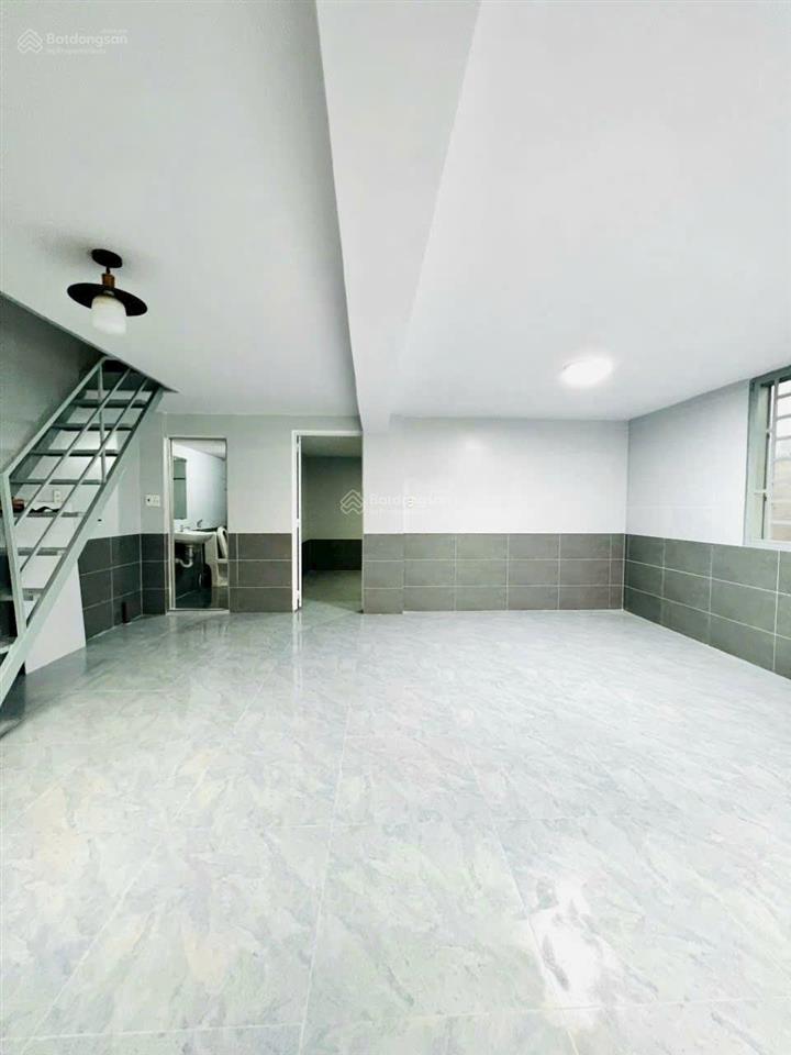 Bán dãy trọ rộng 136.5m2 đường nguyễn duy trinh p. long trường quận 9 giá 7.5 tỷ