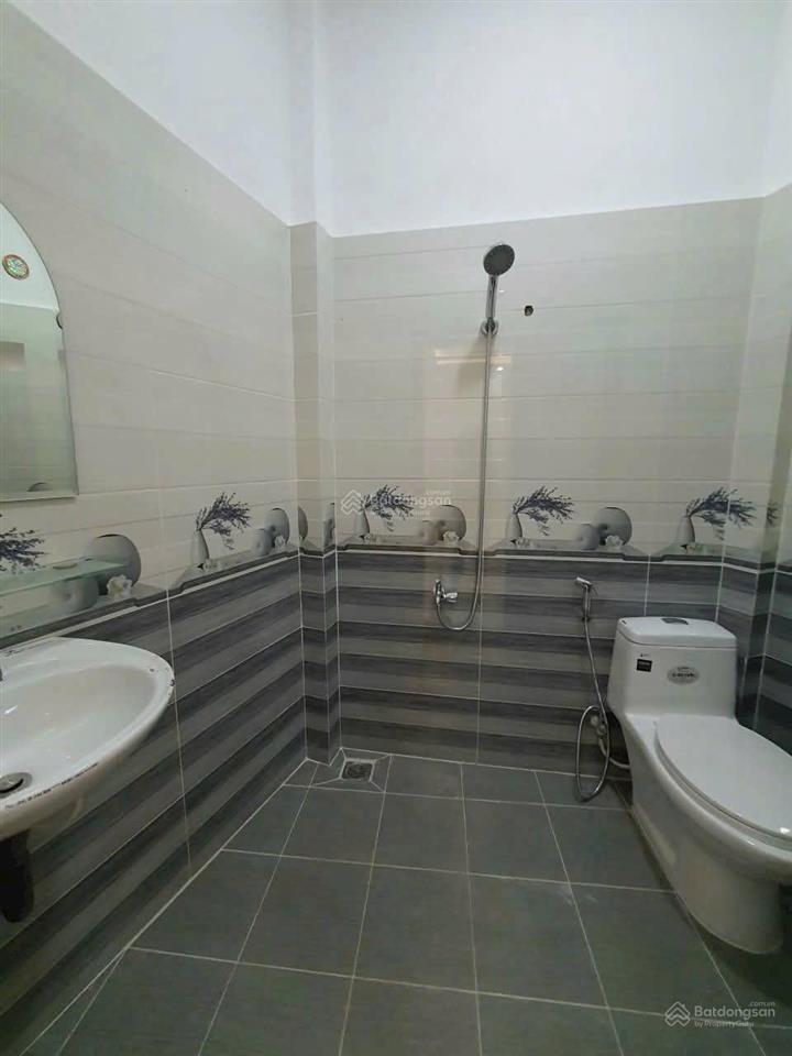 Giảm giá 1 tỷ bán nhanh nhà hxh ngay chợ đường nguyễn thị định quận 2 giá chỉ 4,1 tỷ dt 66,8m2