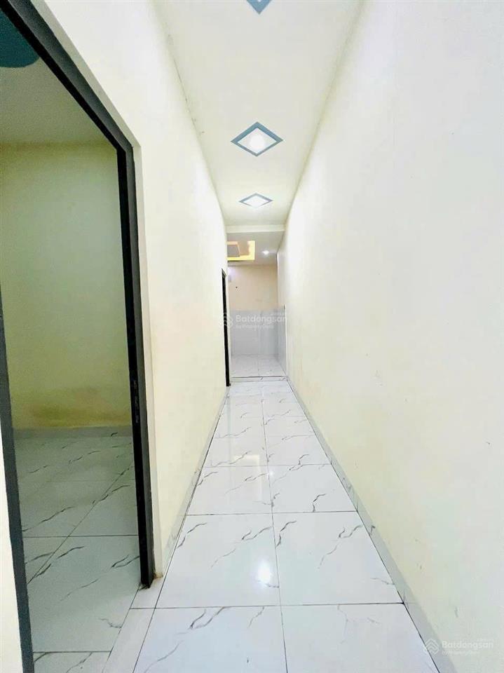 Giảm giá 1 tỷ bán nhanh nhà hxh ngay chợ đường nguyễn thị định quận 2 giá chỉ 4,1 tỷ dt 66,8m2