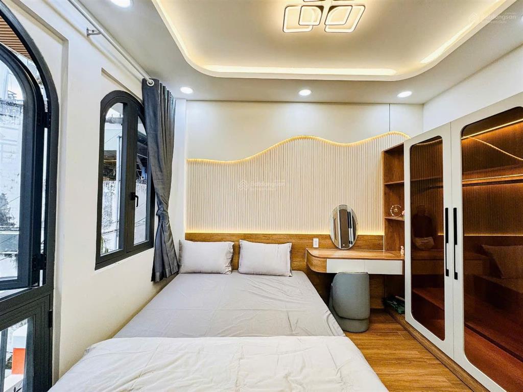 Nhà đẹp chính chủ đường phan tây hồ quận phú nhuận gần phan đăng lưu full nội thất giá 8.6 tỷ tl