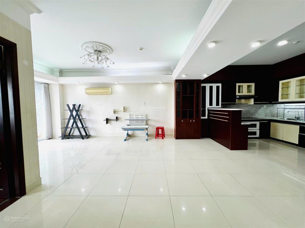 4.3 tỷ bán căn hộ homyland 1 đường nguyễn duy trinh p.bình trưng tây quận 2 dt 92.2m2 full nội thất