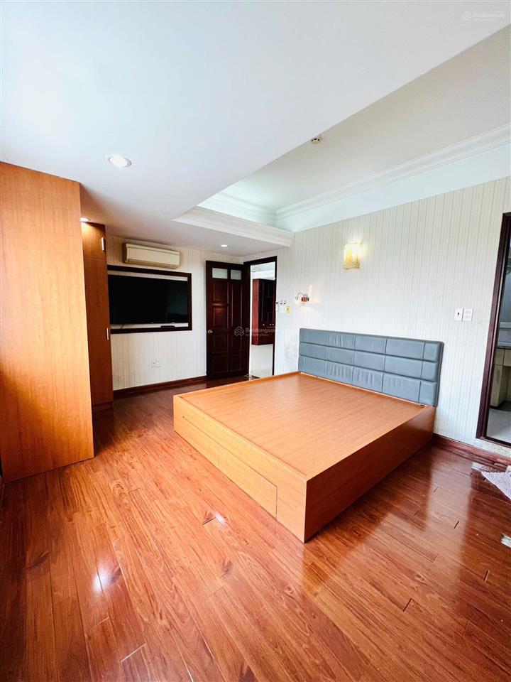 4.3 tỷ bán căn hộ homyland 1 đường nguyễn duy trinh p.bình trưng tây quận 2 dt 92.2m2 full nội thất