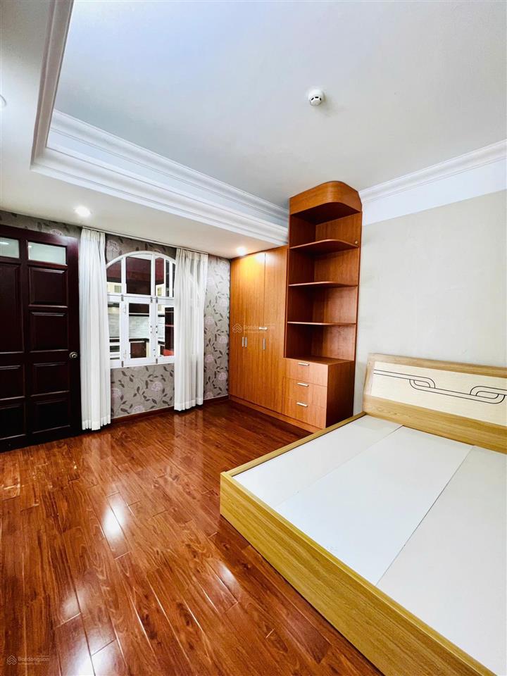 4.3 tỷ bán căn hộ homyland 1 đường nguyễn duy trinh p.bình trưng tây quận 2 dt 92.2m2 full nội thất