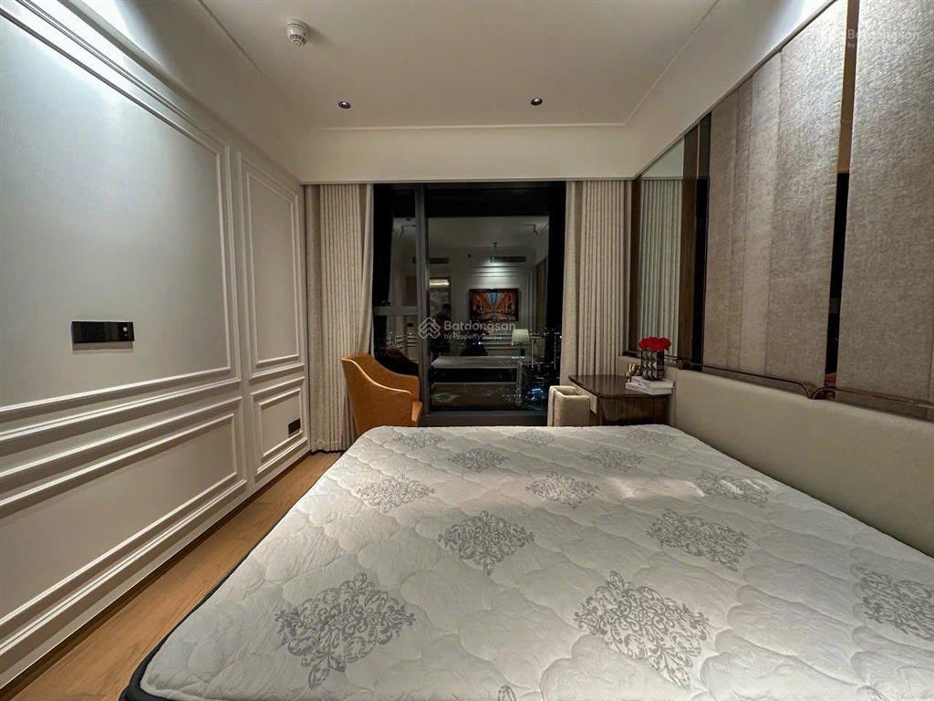 Chính chủ bán căn góc 3 phòng ngủ view sông jw marriott grand marina saigon