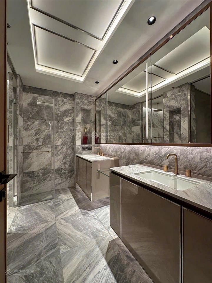 Chính chủ bán căn góc 3 phòng ngủ view sông jw marriott grand marina saigon