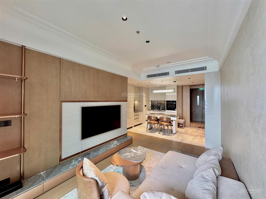 Chính chủ cho thuê 2 phòng ngủ view sông grand marina saigon