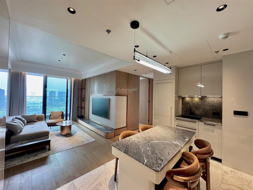Chính chủ cho thuê 2 phòng ngủ view sông grand marina saigon