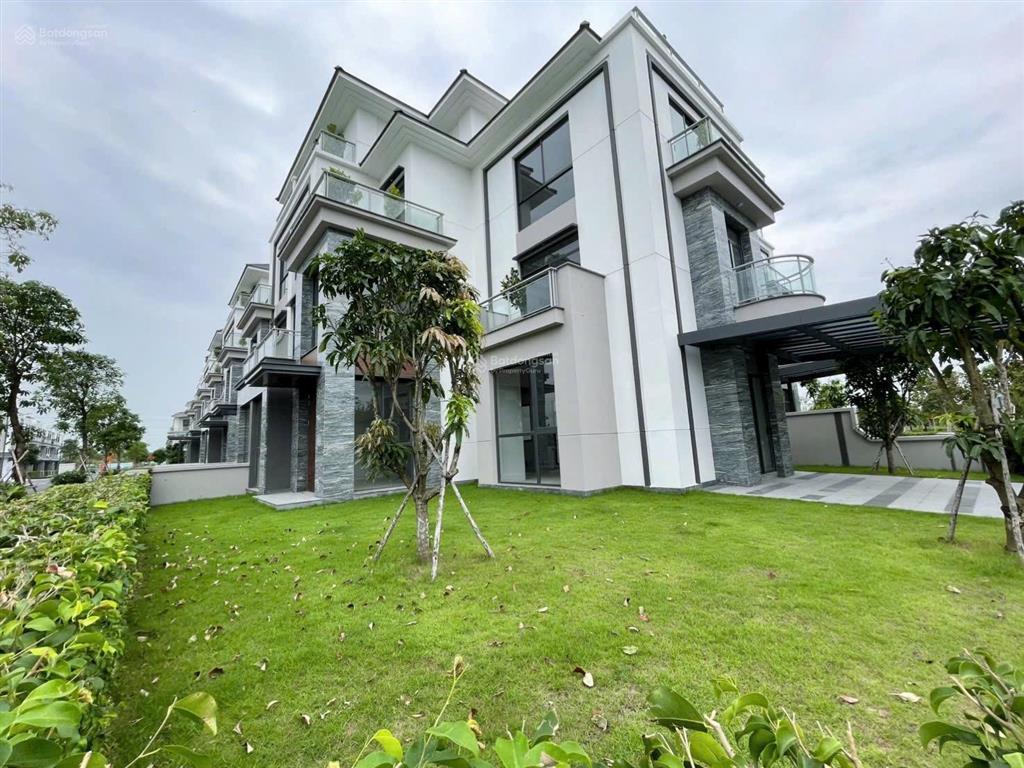 Gladia  căn biệt thự song lập góc 2mt đường 25m, sân vườn rộng, mua trực tiếp cđt 0906 779 ***