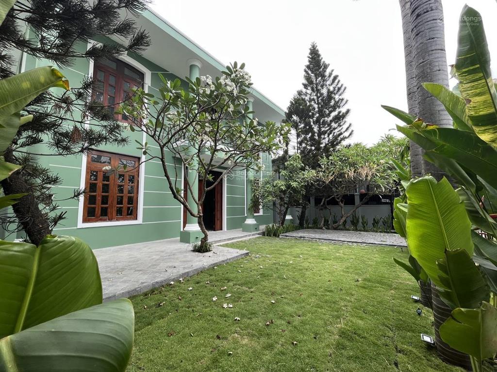 Bán biệt thự 300m2 đường số 3, vạn phúc city, quốc lộ 13, thủ đức, gía tốt