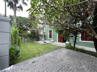 Bán biệt thự 300m2 đường số 3, vạn phúc city, quốc lộ 13, thủ đức, gía tốt