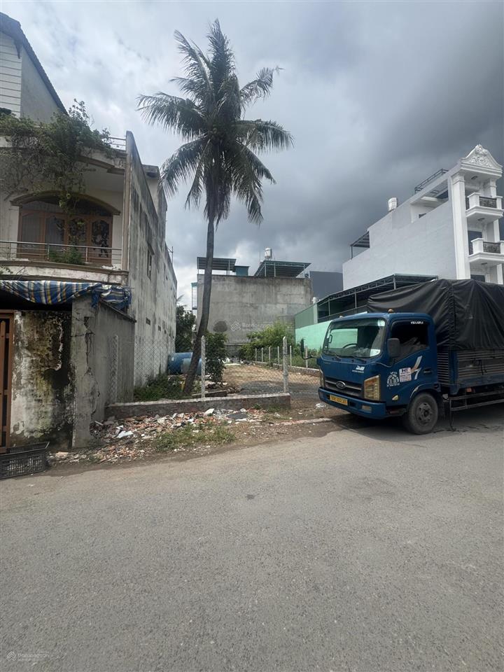 Bán đất vạn phúc, 8x33 ngay kđt vạn phúc city, full thổ cư, giá tốt. sổ hồng chính chủ