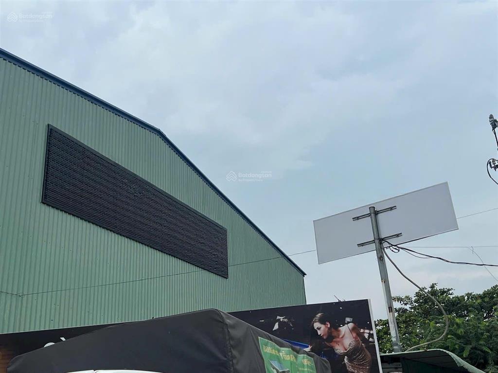 Cho thuê kho, nhà xưởng 1150m2 tại 992 nguyễn duy trinh, p long trường, 115 triệu/th