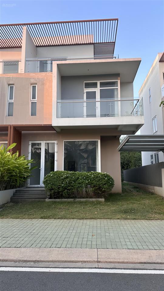Bán gấp biệt thự dragon village, 11 tỷ 5 vnd, 160m2, 4pn, 3 tầng, nhiều tiện ích