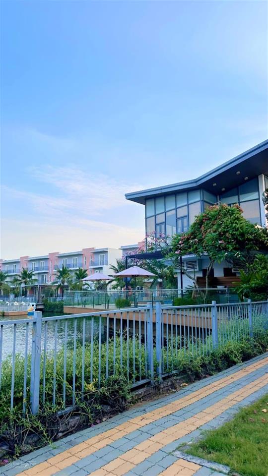 Bán biệt thự dragon village, 7 tỷ8, 90m2,view công viên