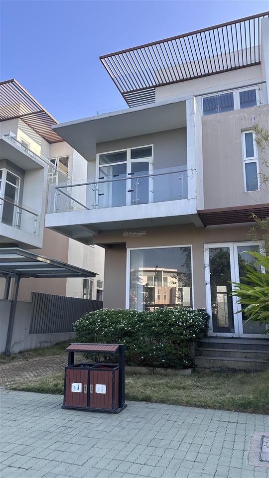 Bán nhà dragon village  khu c view công viên giá 8 tỷ