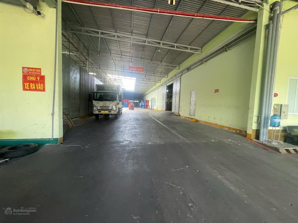 Chuyển nhượng nhà xưởng sản xuất đang hoạt động khu công nghiệp hoà hiệp