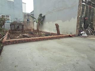 Bán mảnh đất gần hồ lại đà thôn lại đà, xã đông anh. hn. dt 40m² mặt tiền 4.38m hậu = 4.38m