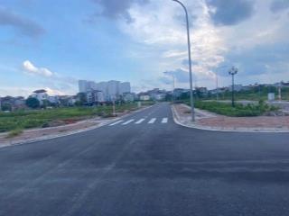 80m gần mặt đường 40m sát vin cổ loa kinh doanh đỉnh * diện tích 80m²