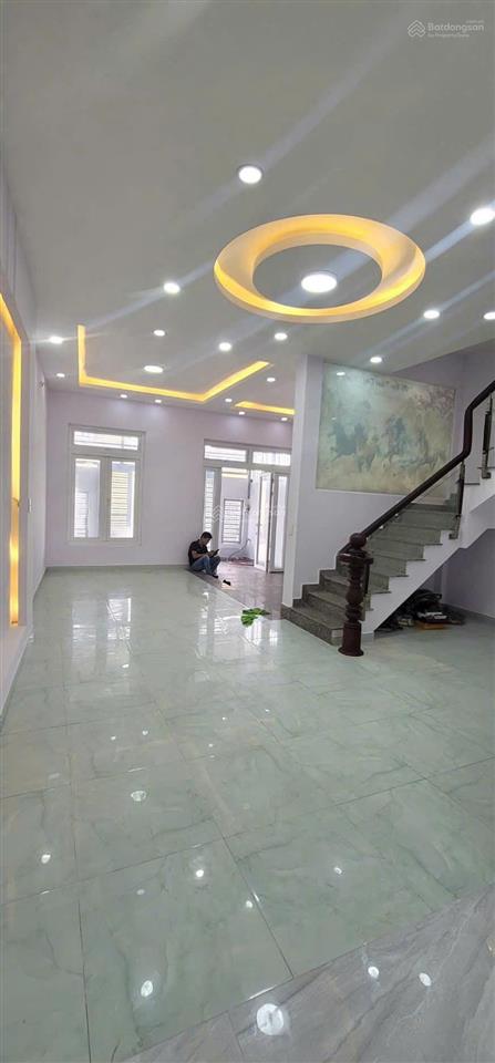 Nhà đẹp đường xe hơi 2 chiều nhơn đức, nhà bè diện tích gần 200m2 ngang 5,8m giá bán cực tốt 5,8 tỷ