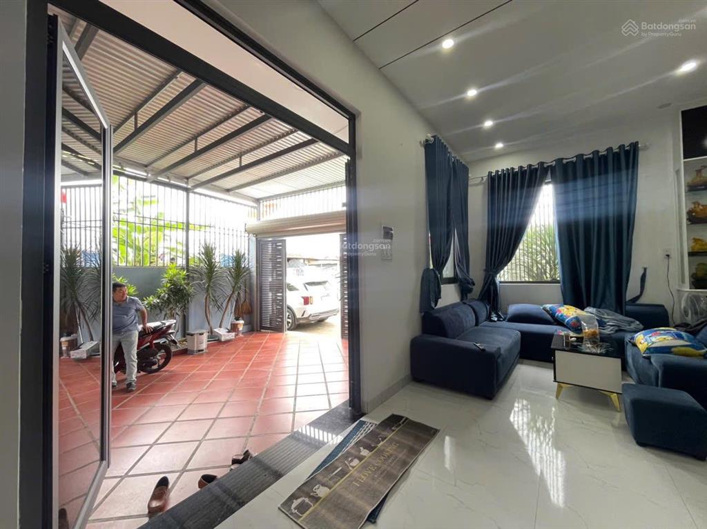 Nhà 2 tầng đẹp, xây mới. xã diên sơn, diên khánh, khánh hoà
