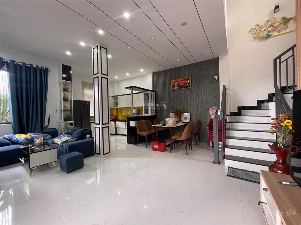 Nhà 2 tầng đẹp, xây mới. xã diên sơn, diên khánh, khánh hoà