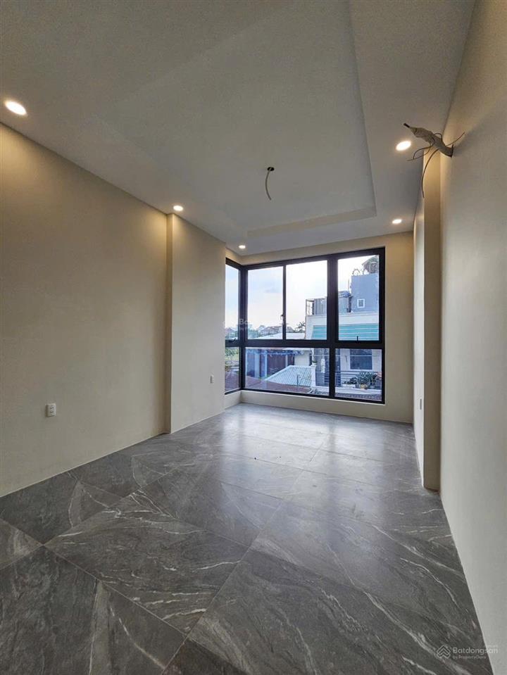 Bán nhà khu thảo điền. căn này thuộc hàng hiếm có