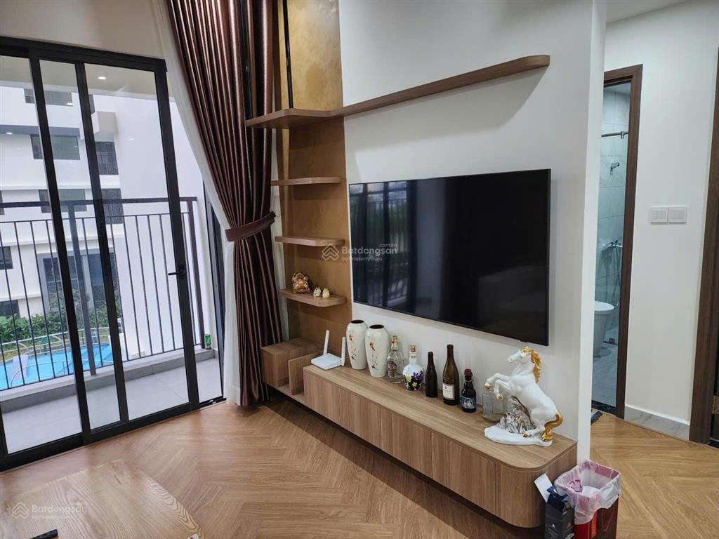 Bán gấp căn 2 phòng ngủ view hồ bơi vip  tặng gói nội thất 400 triệu  nhận nhà cho thuê ngay