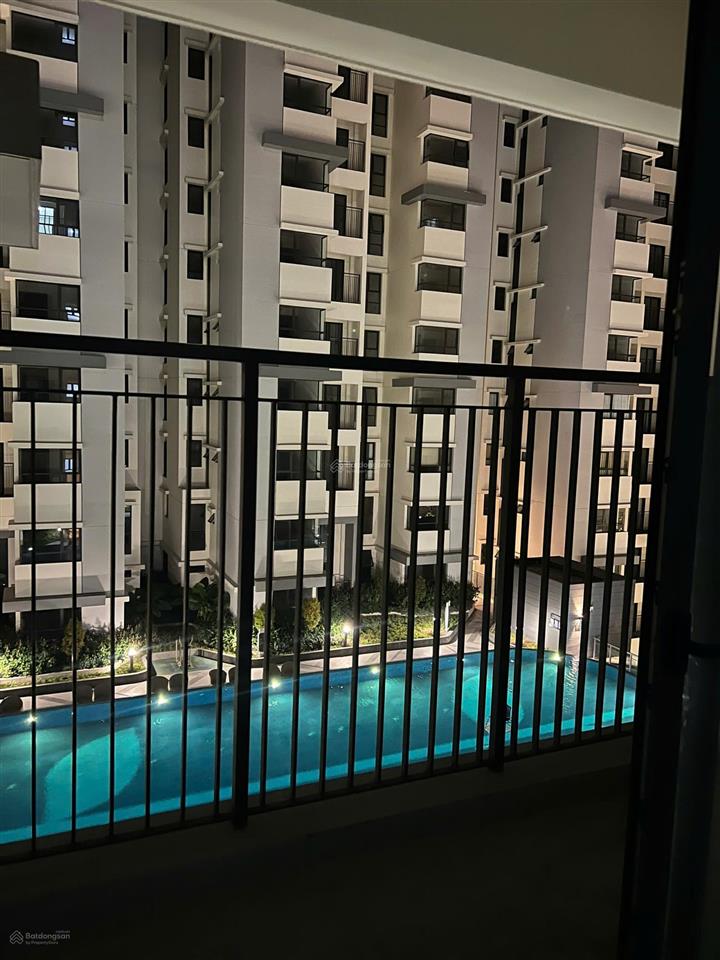 Bán gấp căn 2 phòng ngủ view hồ bơi vip  tặng gói nội thất 400 triệu  nhận nhà cho thuê ngay